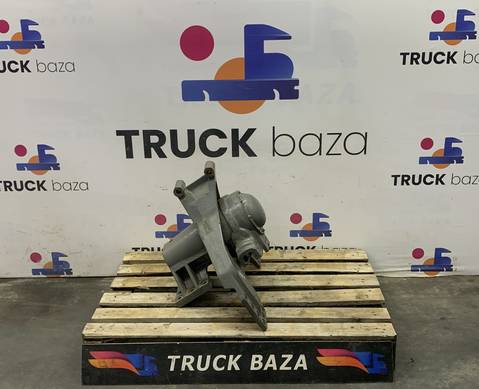 AZ9925520233 Ось балансира для Sinotruk Sitrak