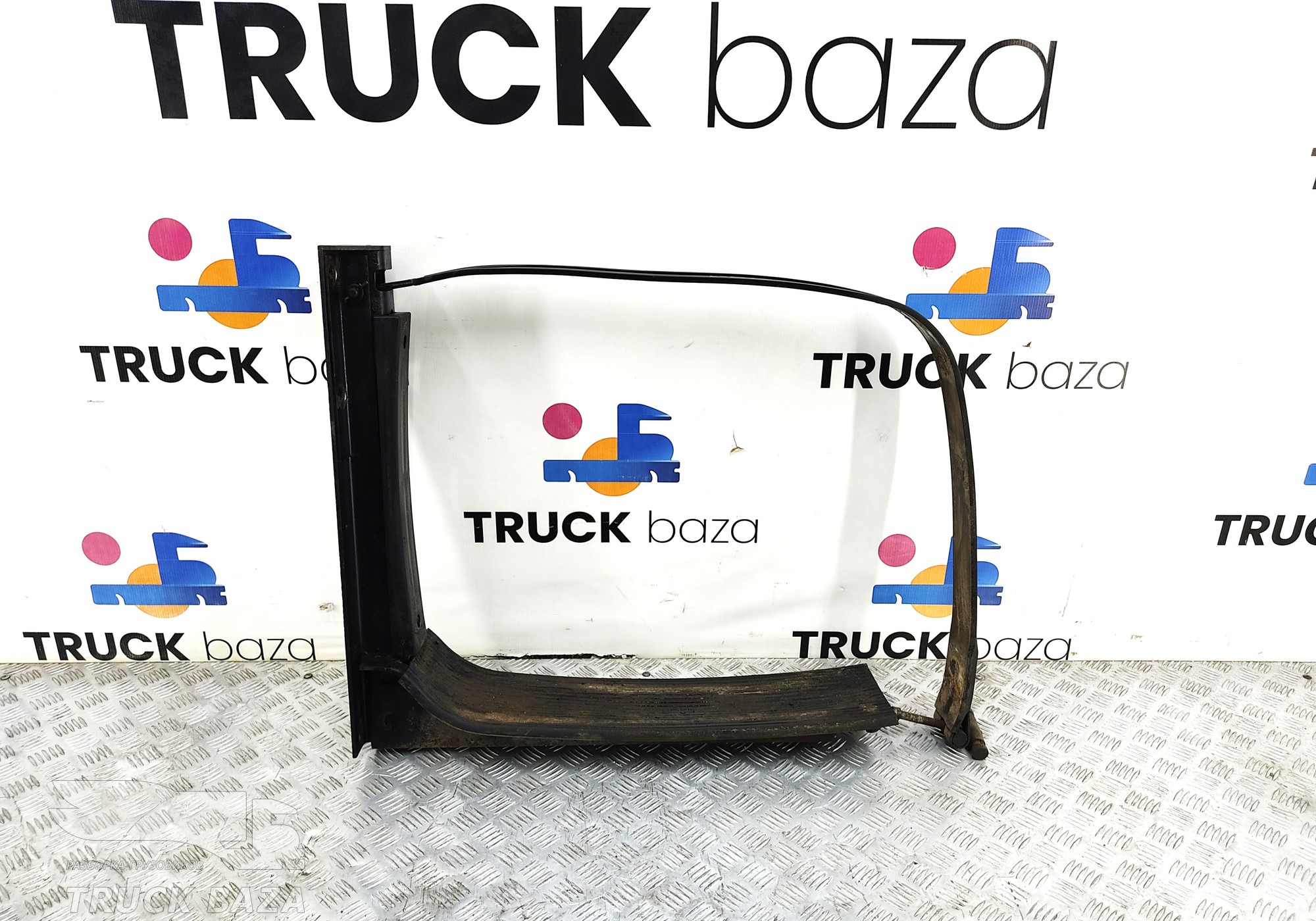 54901110110401 Кронштейн топливного бака для КАМАЗ 54901