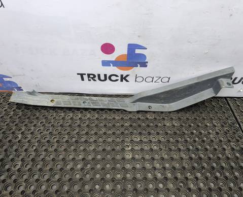 DZ13241620340 Накладка порога правого для Shacman F3000 (с 2009)