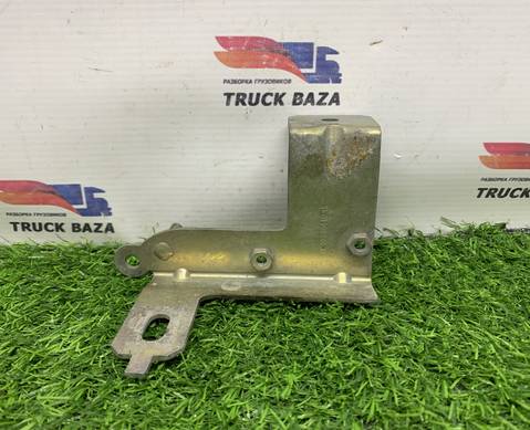 A9738840215 Ответная часть замка капота левая для КАМАЗ
