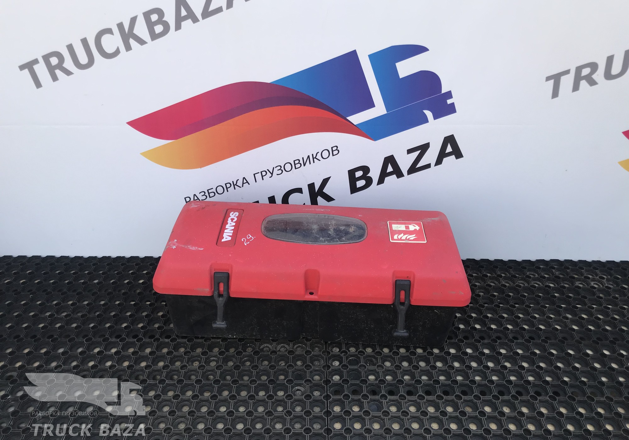 2530847 Ящик для огнетушителя для Scania 4-series T (с 1995 по 2007)
