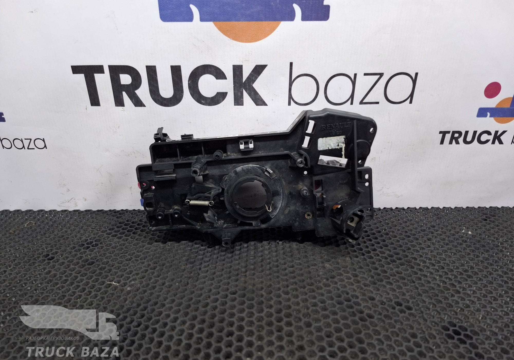 7421022632 Кронштейн подрулевых переключателей для Renault