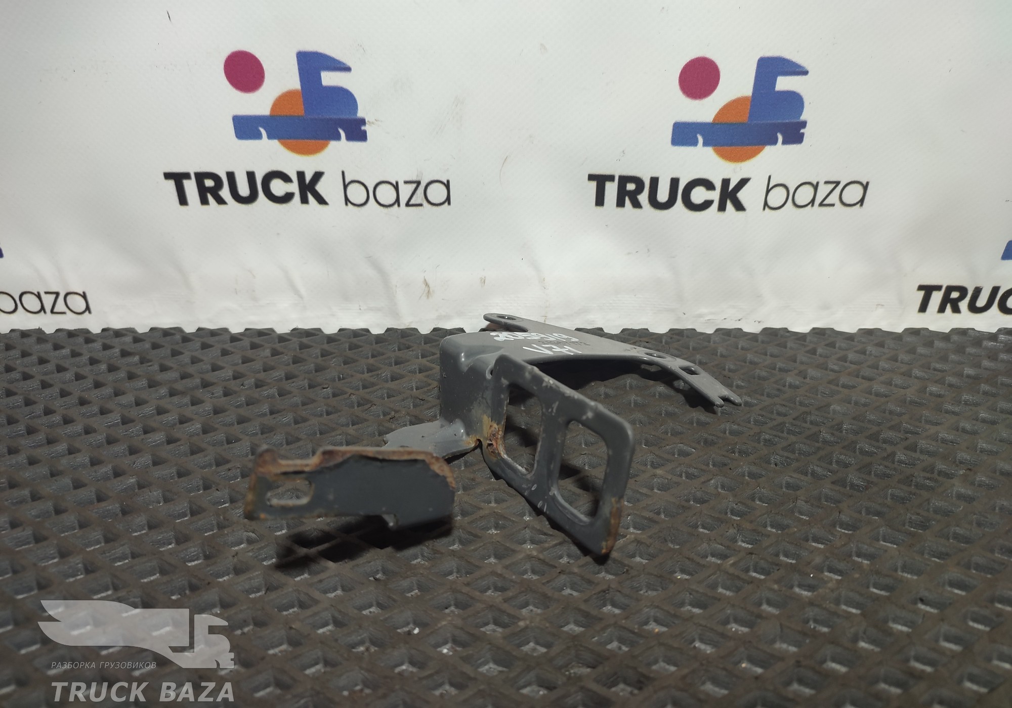 21367172 Кронштейн проводки для Volvo FM III (с 2013)
