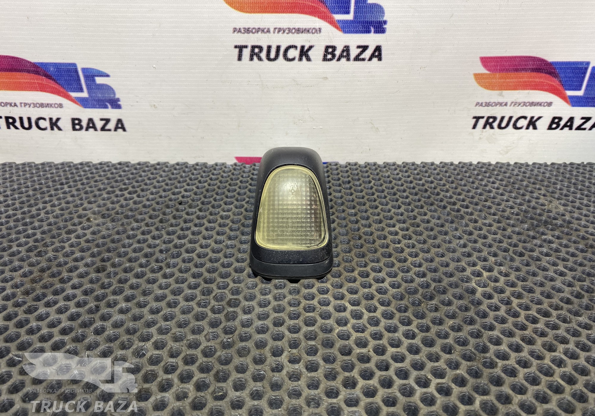 A0028205156012 Габарит крыши боковой для Mercedes-Benz