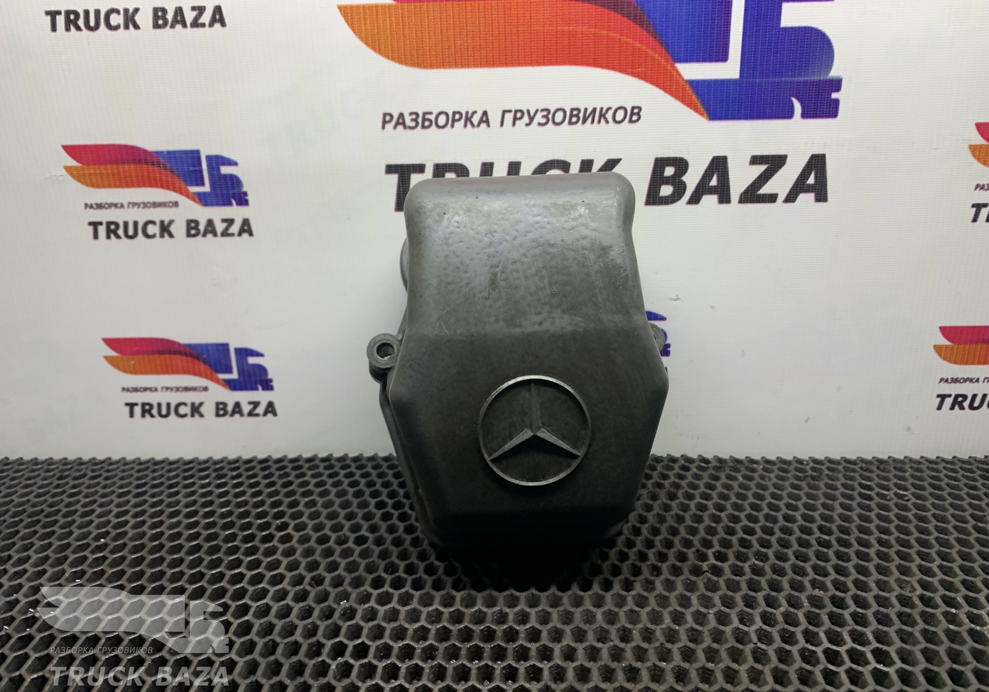 A4570100930 Крышка ГБЦ клапанная для Mercedes-Benz Actros MP1 (с 1996 по 2003)