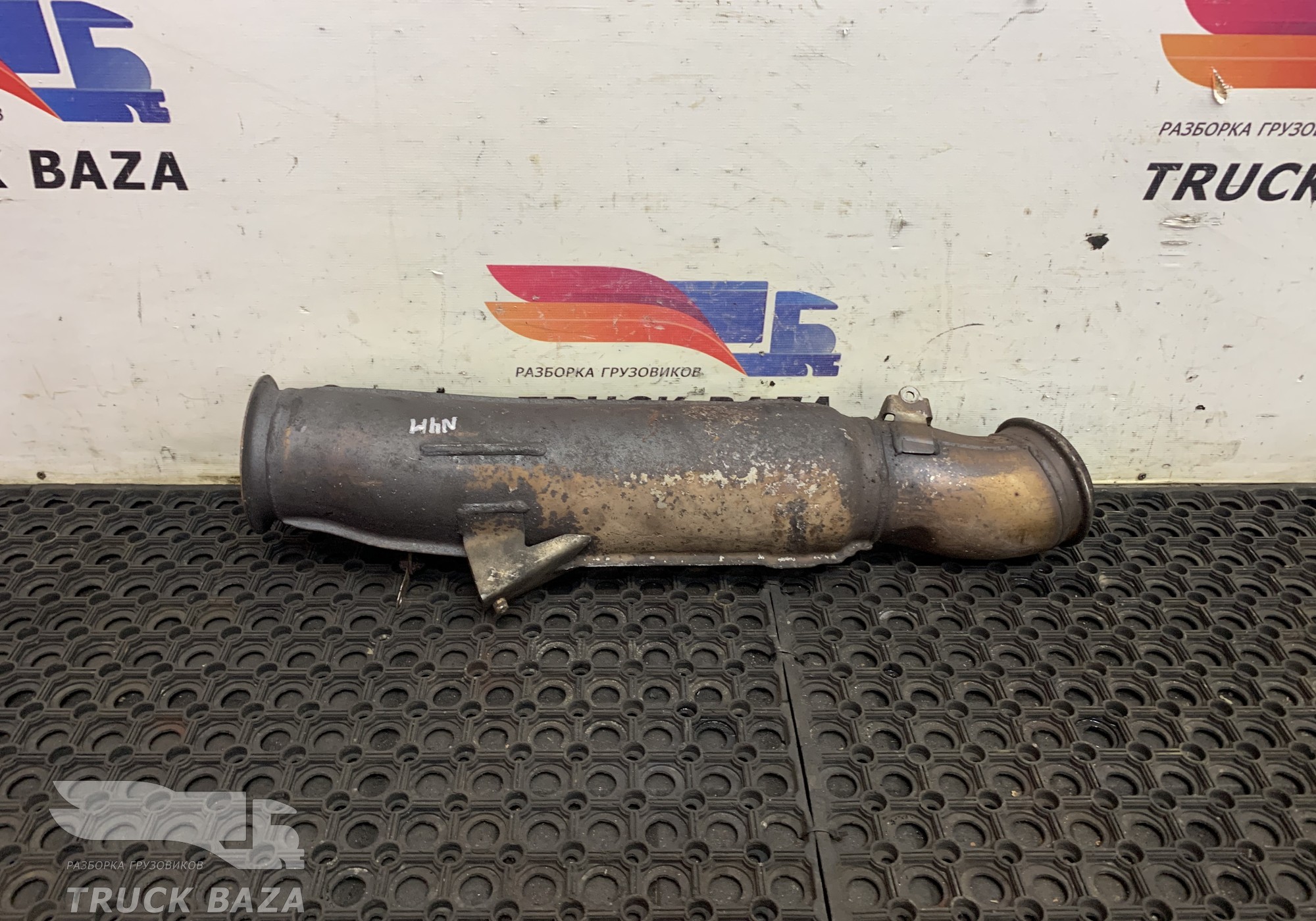 51152305019 Труба глушителя приемная