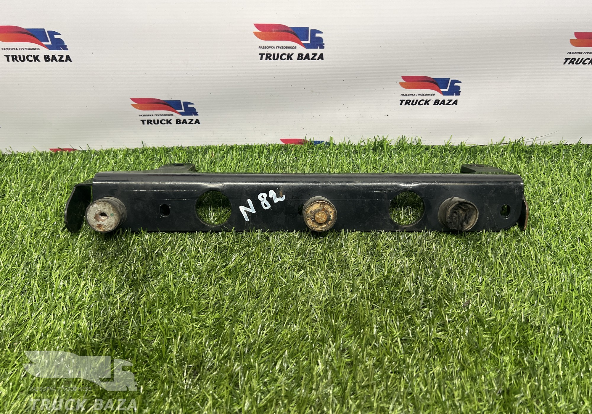 81429020342 Кронштейн трапа за кабиной для Man