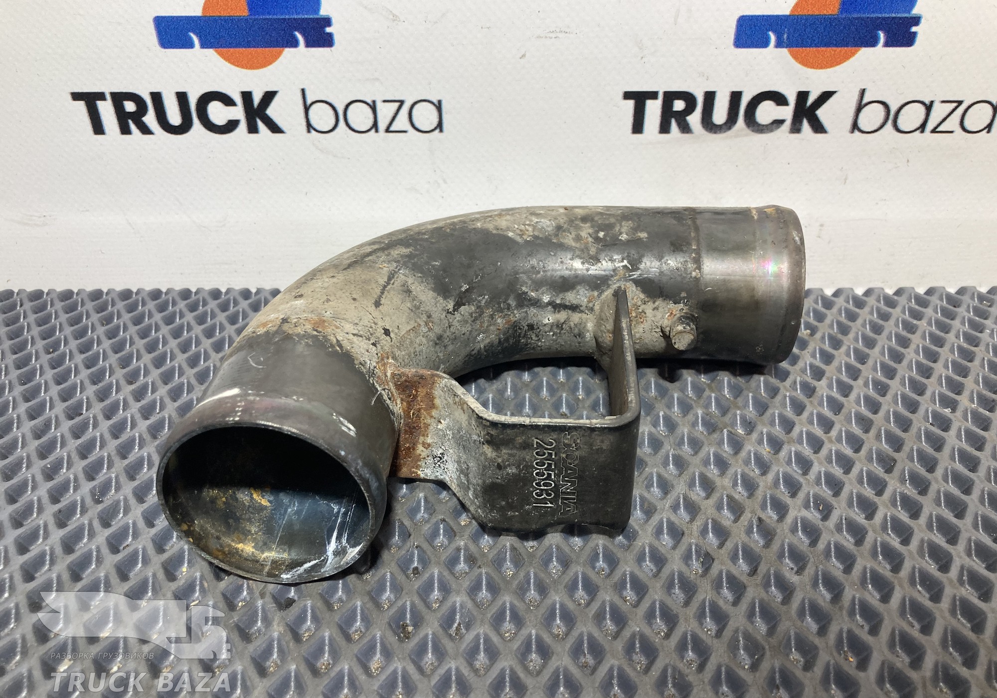 2555931 Трубка системы охлаждения