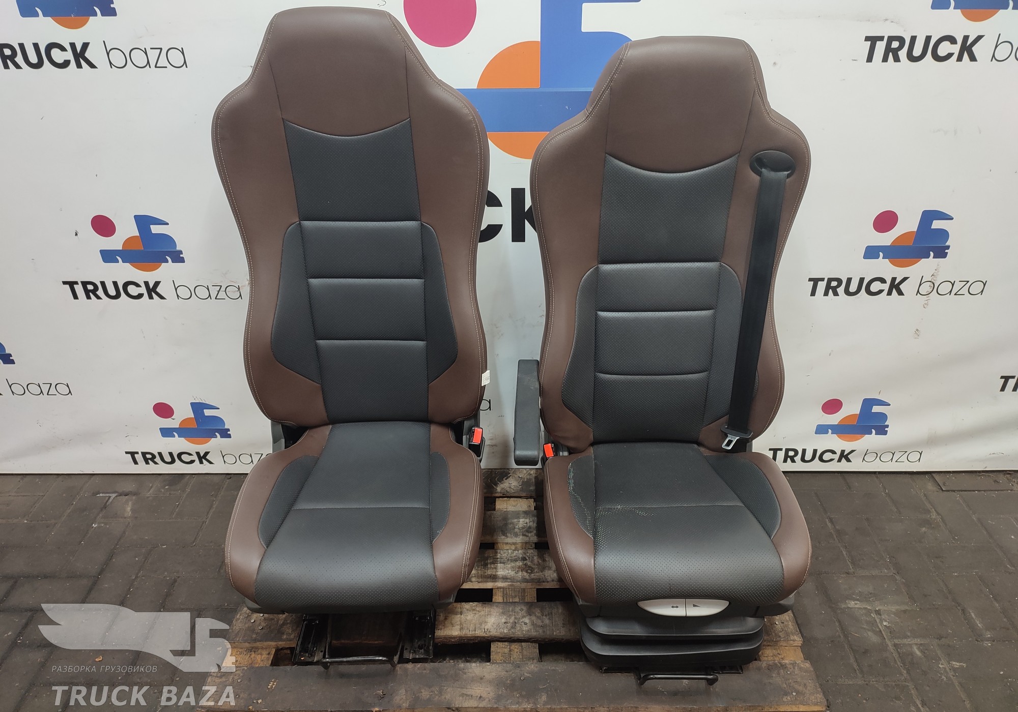 6800010EB90C00 Комплект сидений для Faw J7 (с 2018)