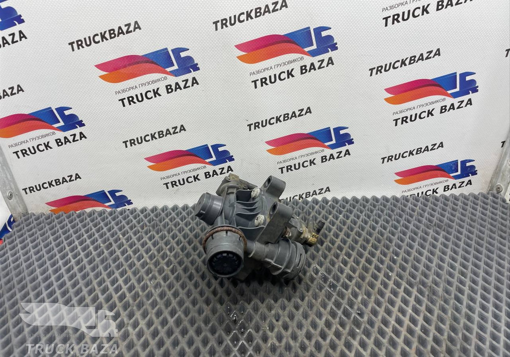 0054297044 Клапан пневматический для Mercedes-Benz Actros MP3 (с 2008)