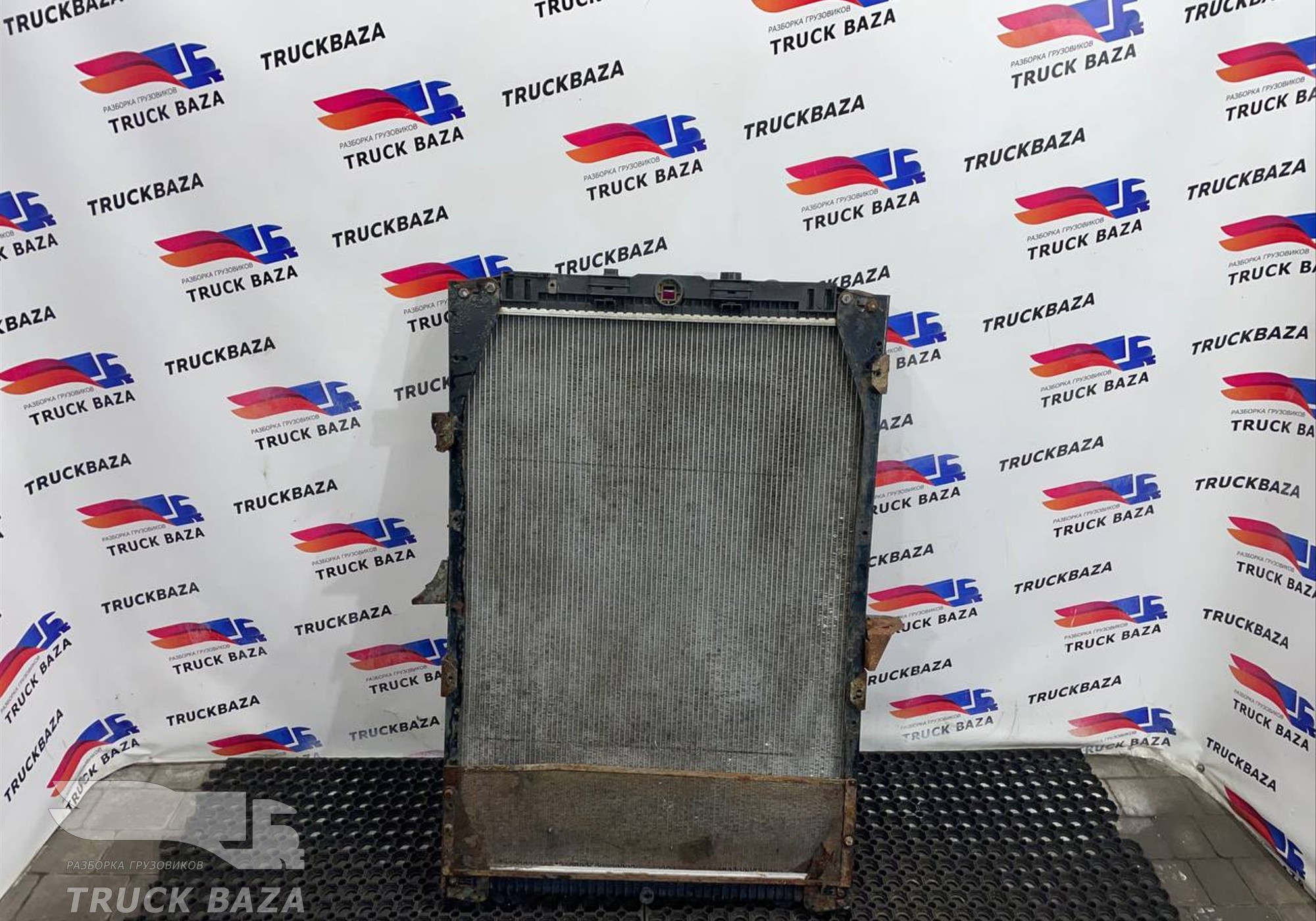 1861737 Радиатор основной для Daf XF105 (с 2005)