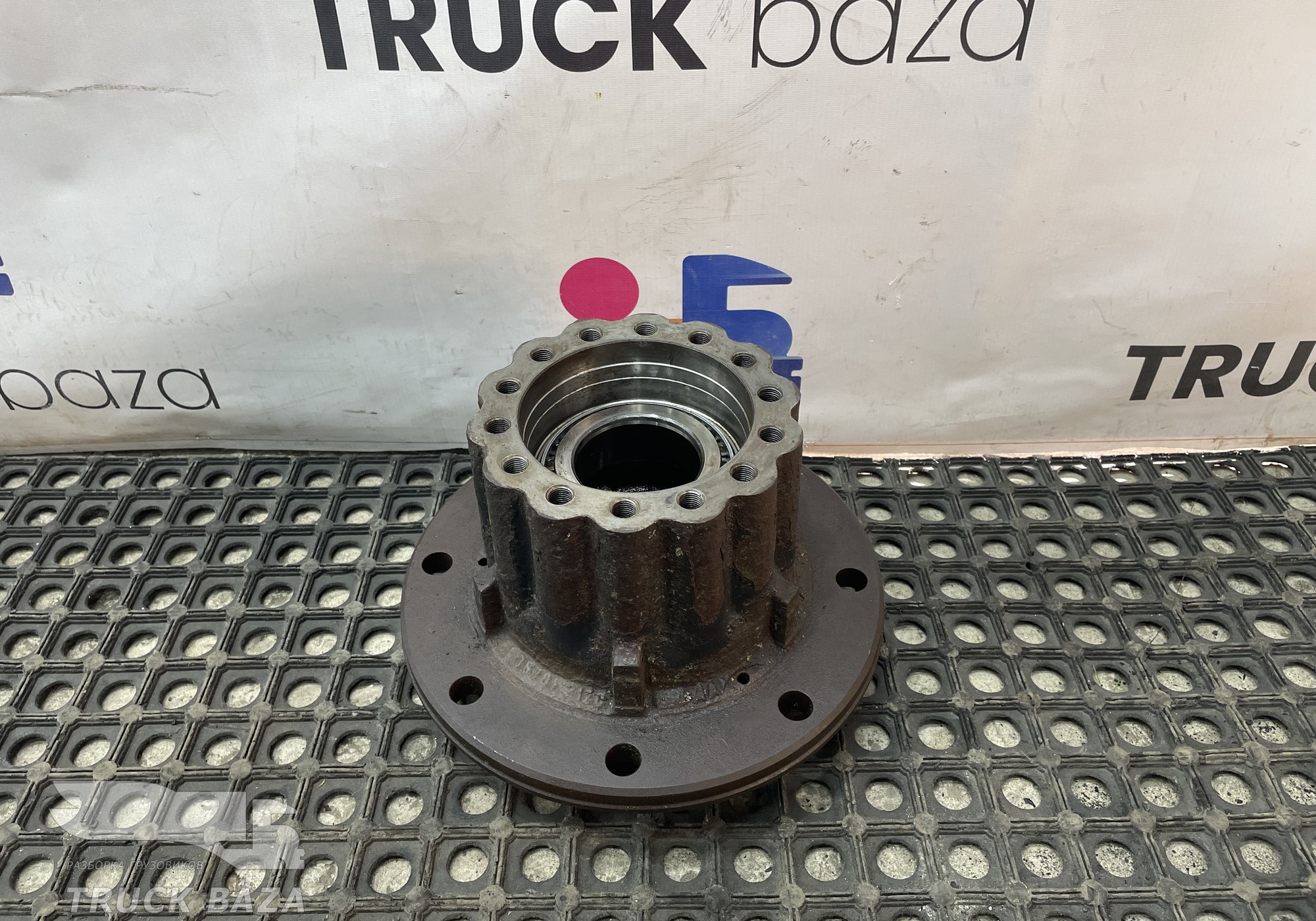 81357010153 Ступица задняя