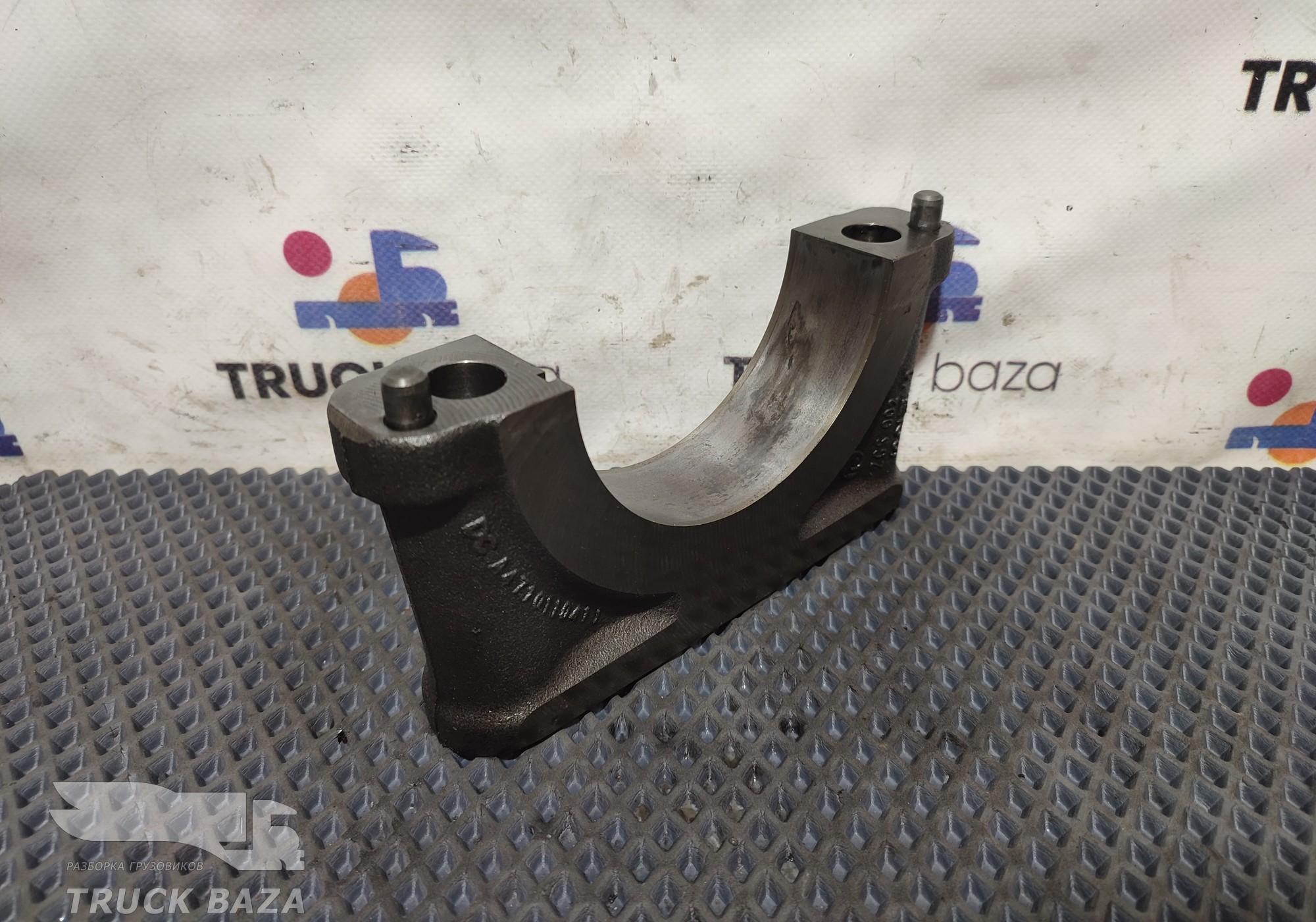 4710110411 Бугельная крышка блока цилиндров для Mercedes-Benz Actros New Actros MP4 (с 2011)