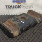 651152902412 Проставка стремянки рессоры для КАМАЗ 4310