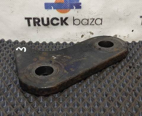 81413030084 Серьга передней рессоры