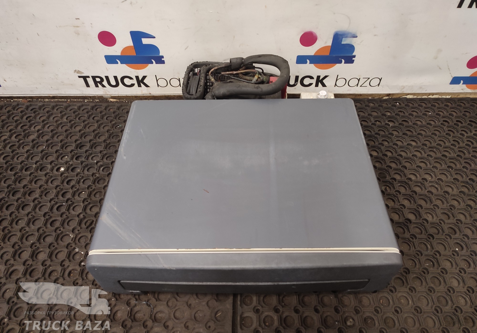 2540273 Холодильник для Scania 5-series