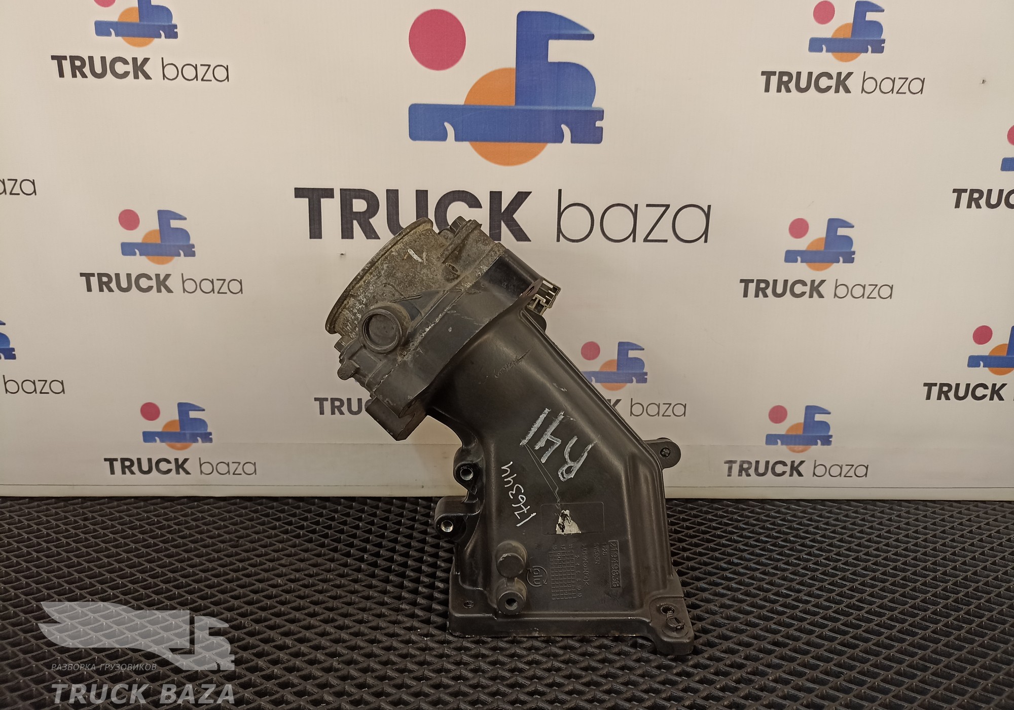 7421949838 Патрубок интеркулера для Renault T