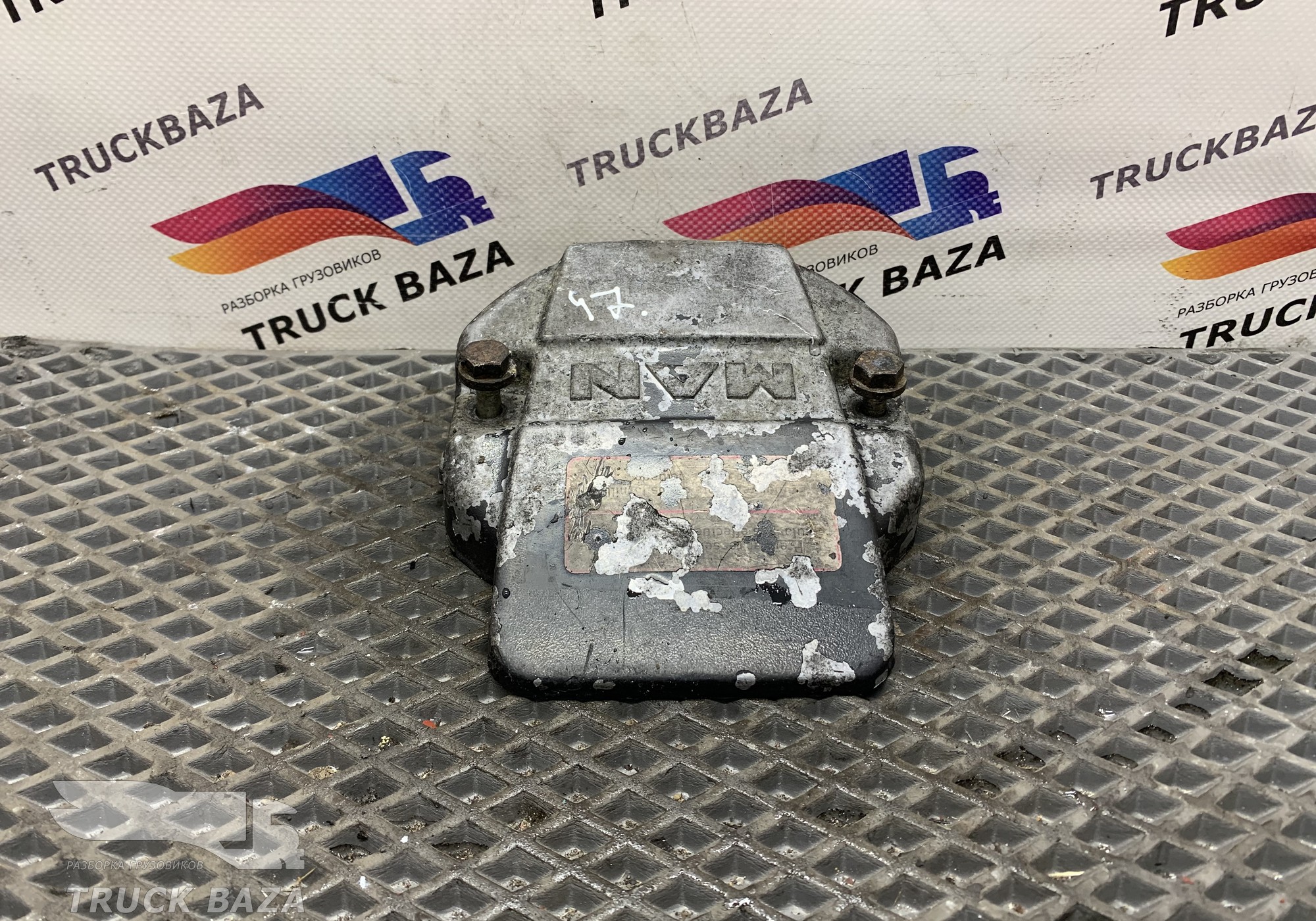 51034016008 Крышка ГБЦ клапанная для Man F2000 II Evolution / FE (с 1998 по 2001)