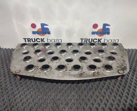 810W615105187 Площадка подножки для Sinotruk Sitrak C7H