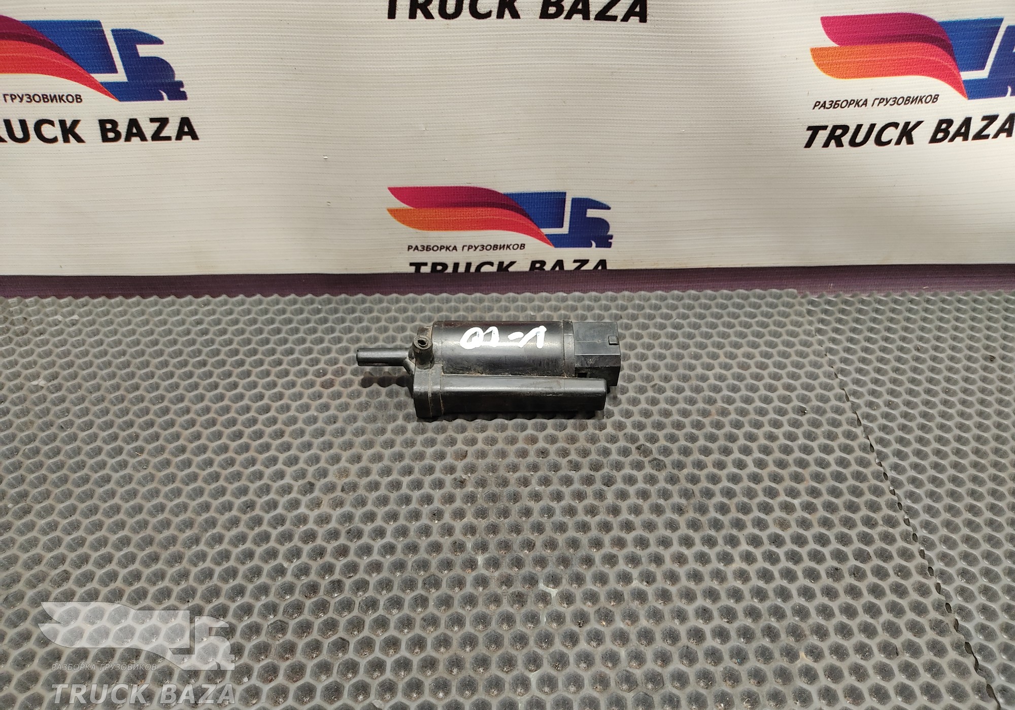 20747536 Насос омывателя для Volvo FM III (с 2013)