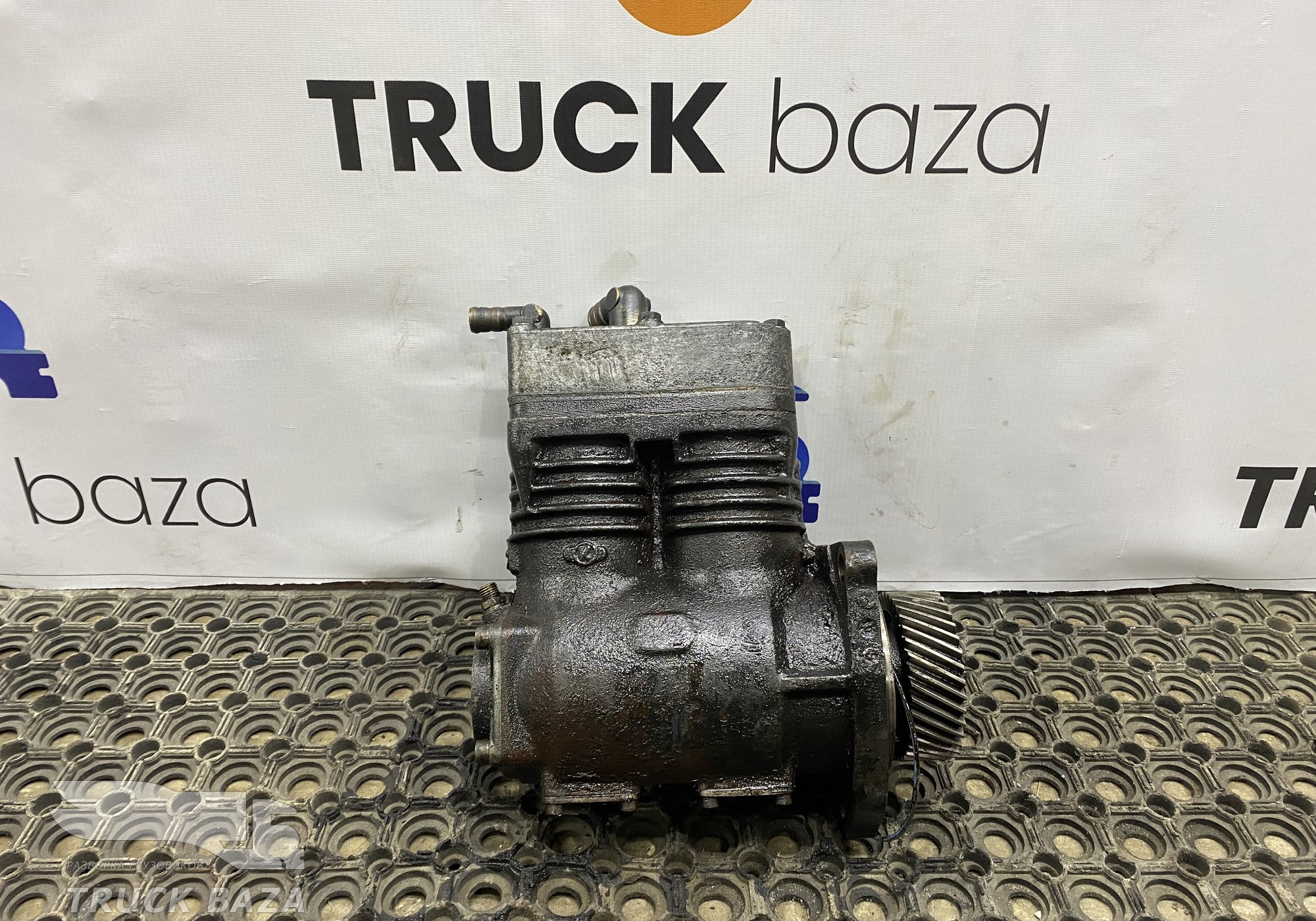 1303227 Компрессор воздушный