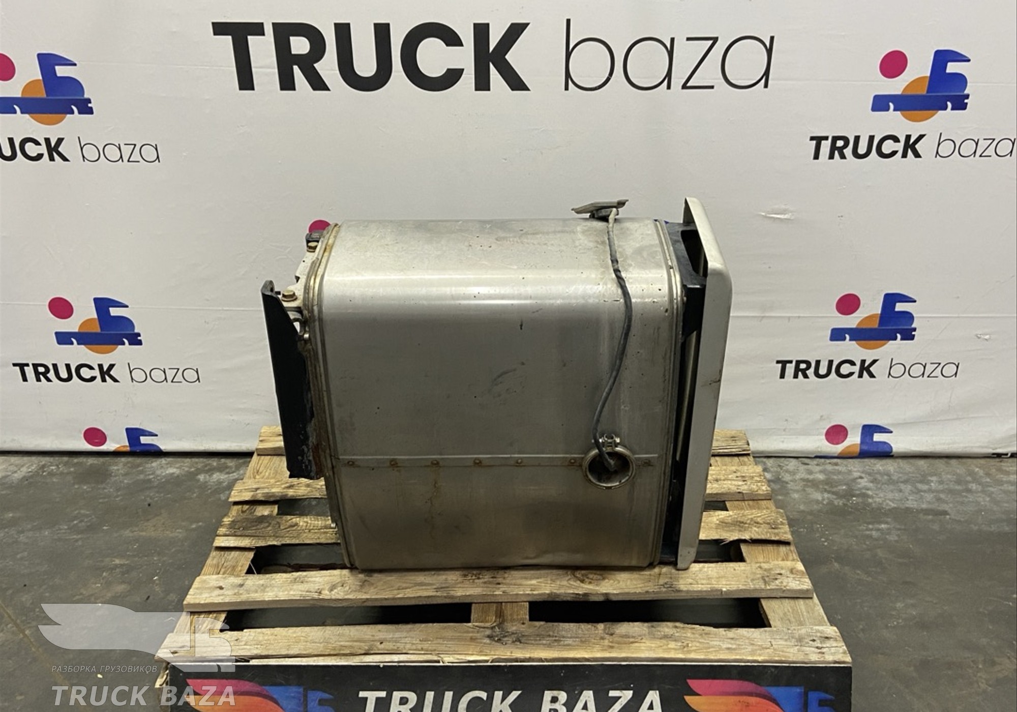 81151036037 Глушитель основной