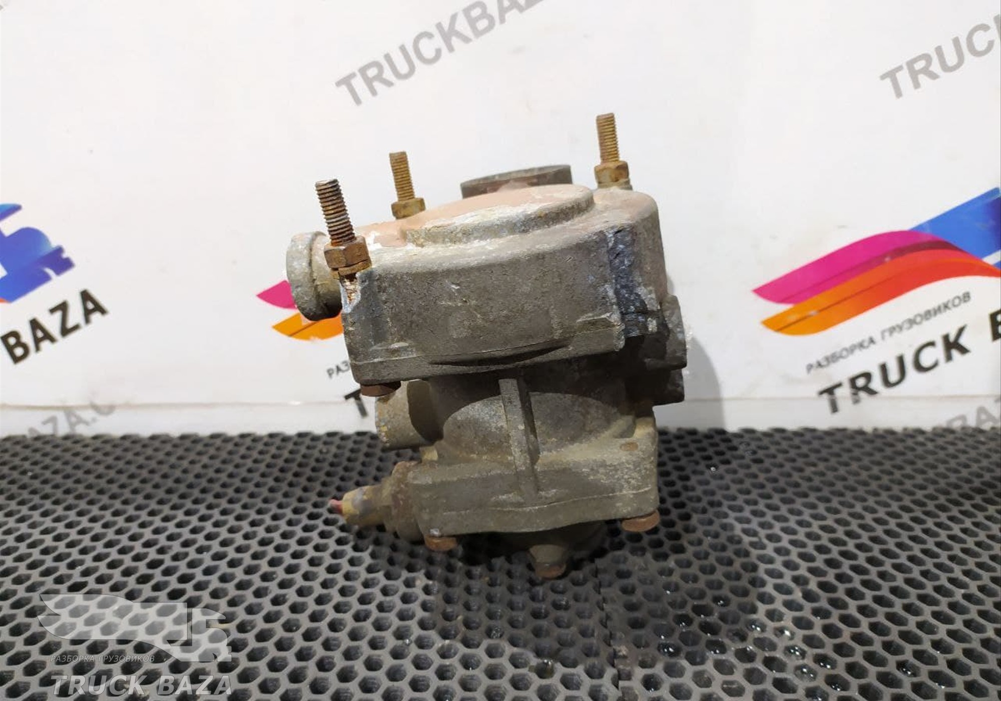 42051712 Кран управления тормозами прицепа для Iveco Turbostar