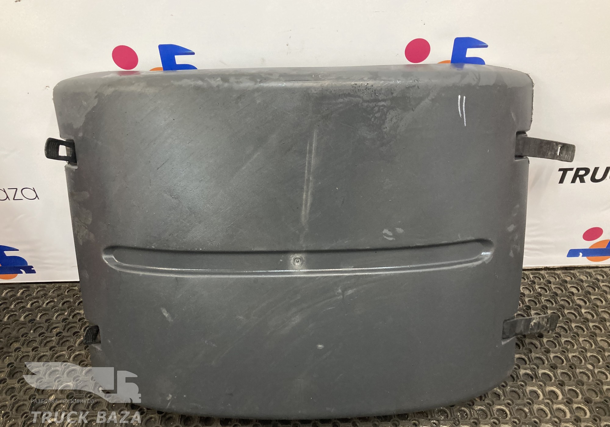 81664106606 Крыло заднее верхняя часть