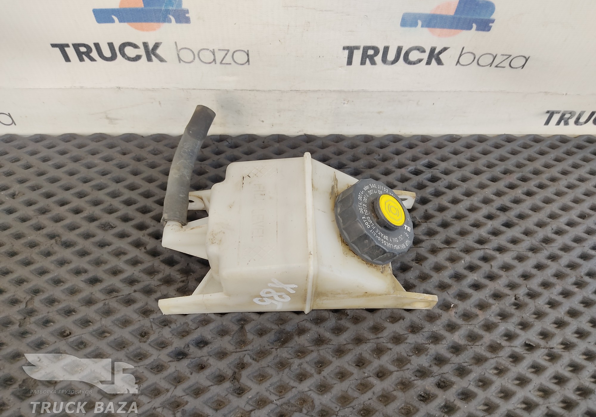 1365823 Бачок цилиндра сцепления для Daf XF105 (с 2005)