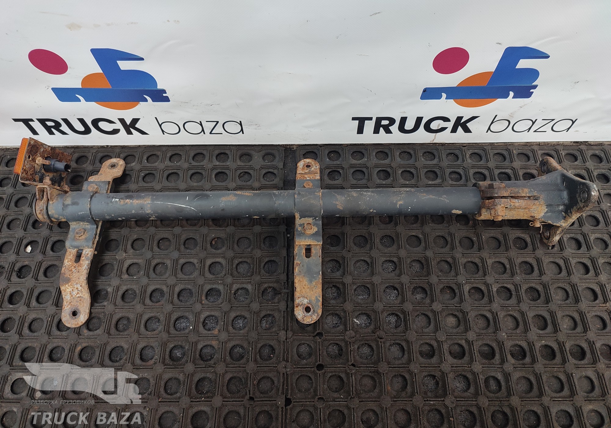 5490840414020 Кронштейн крыла заднего для КАМАЗ 5490 (с 2013)