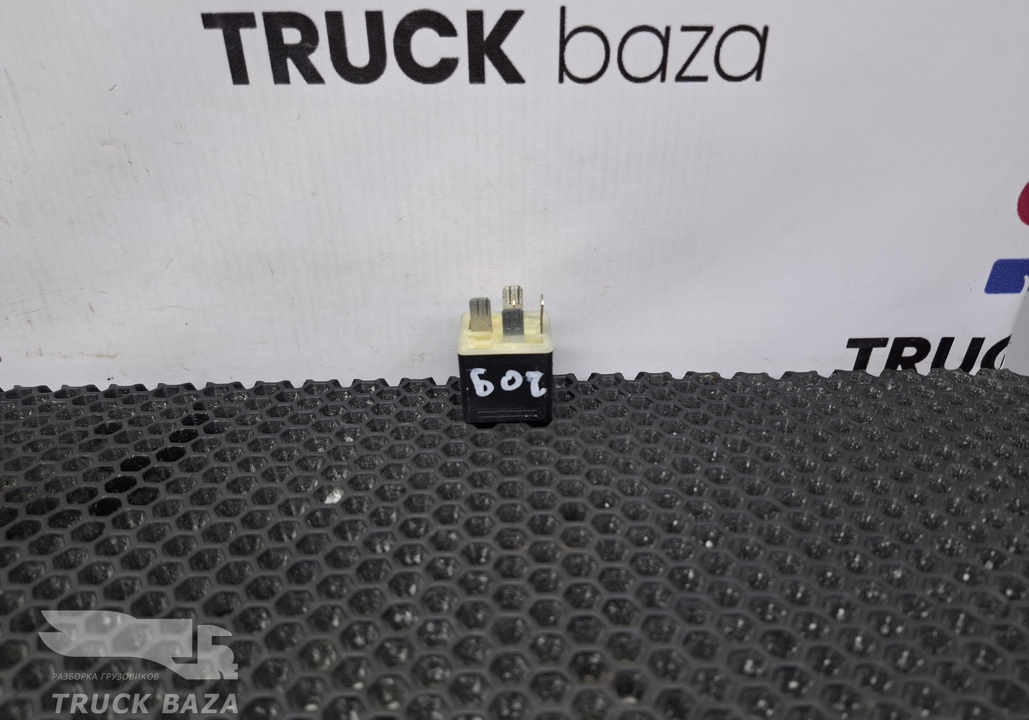 1745069 Реле 24V для Scania 4-series R (с 1995 по 2007)