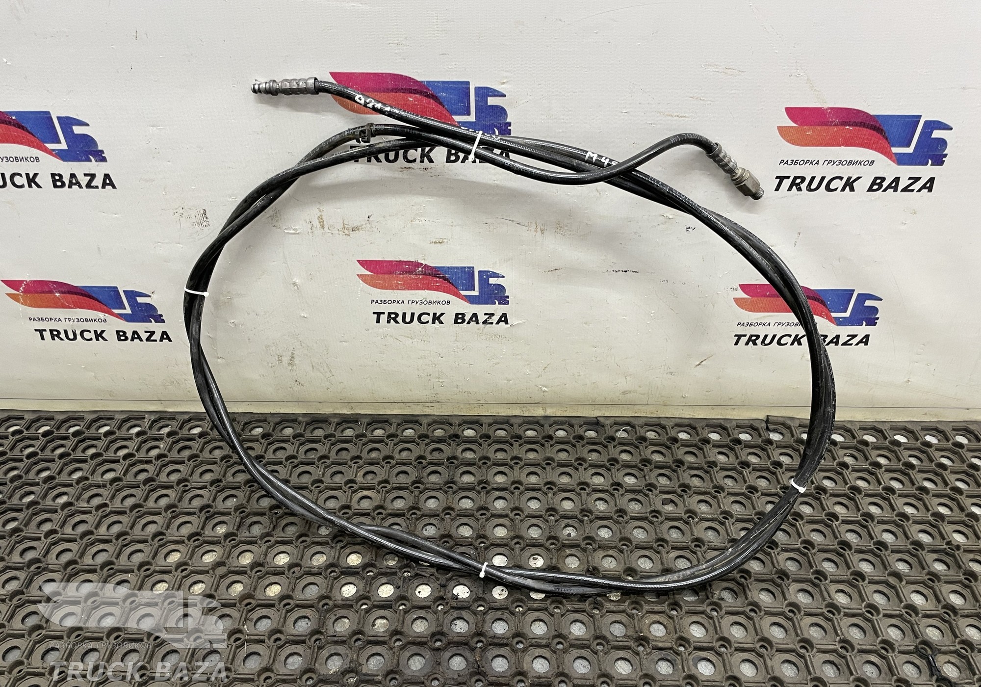 06541020442 Шланг сцепления