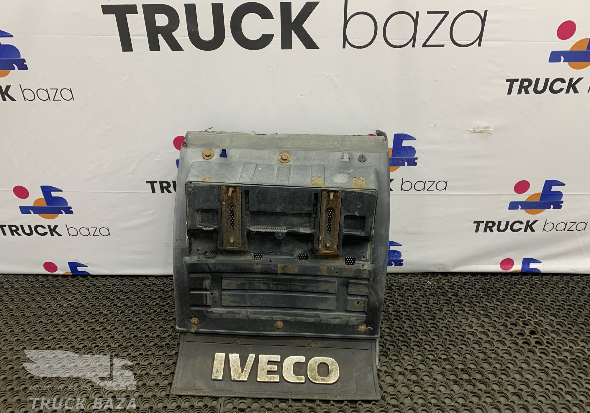 41288783 Крыло заднее левое задняя часть для Iveco Stralis II Hi-Way (с 2012)
