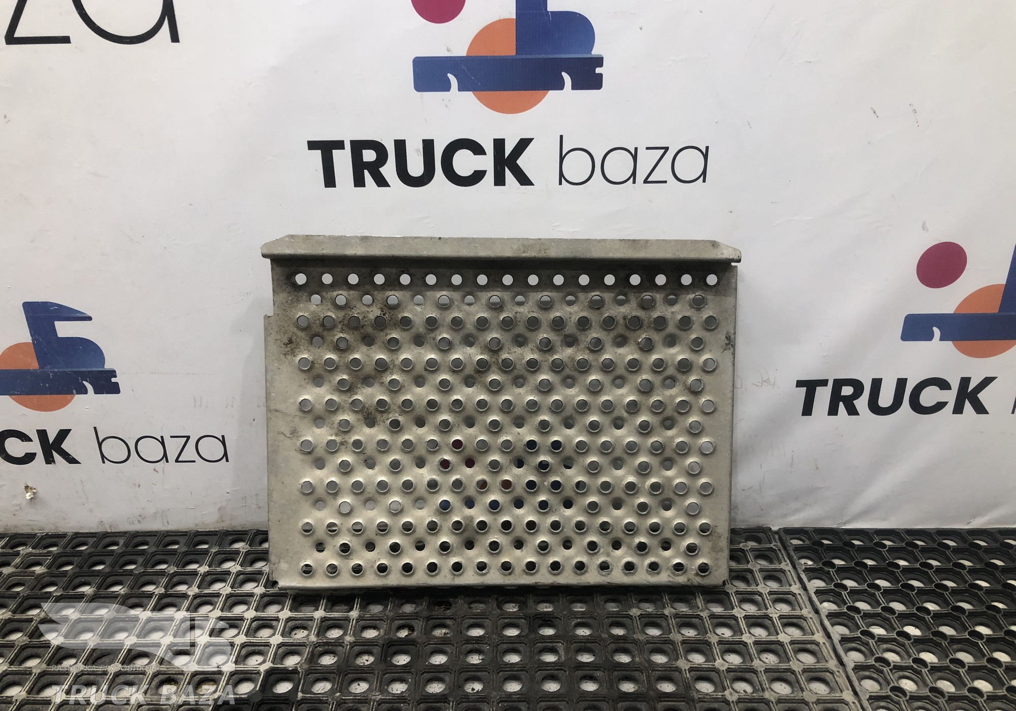 A9415230601 Трап на раму за кабиной