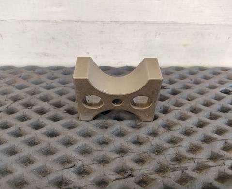 51042020175 Проставка под ось коромысел для Man TGX I (с 2007)