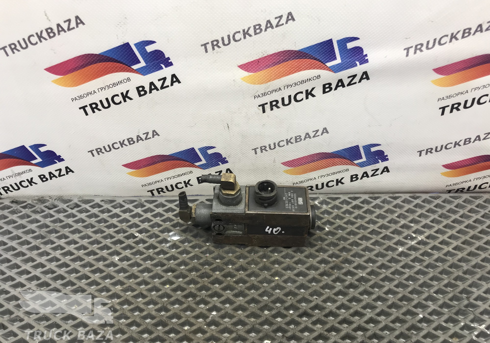 0049975536 Клапан электромагнитный для Mercedes-Benz Axor I (с 2001 по 2004)