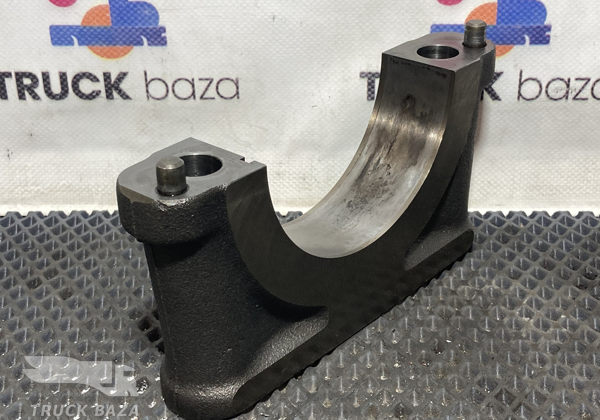 4710110411 Бугельная крышка блока цилиндров для Mercedes-Benz Actros New Actros MP4 (с 2011)