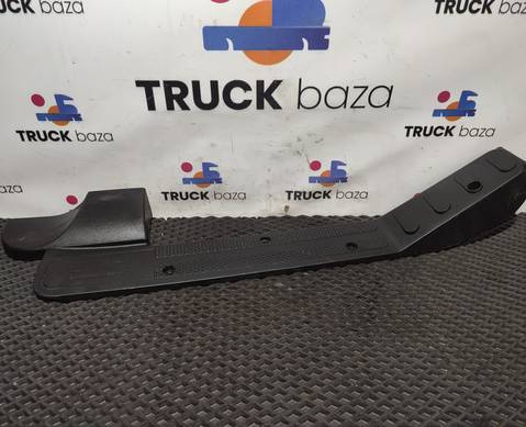 1867401 Накладка порога правая для Daf XF105 (с 2005)