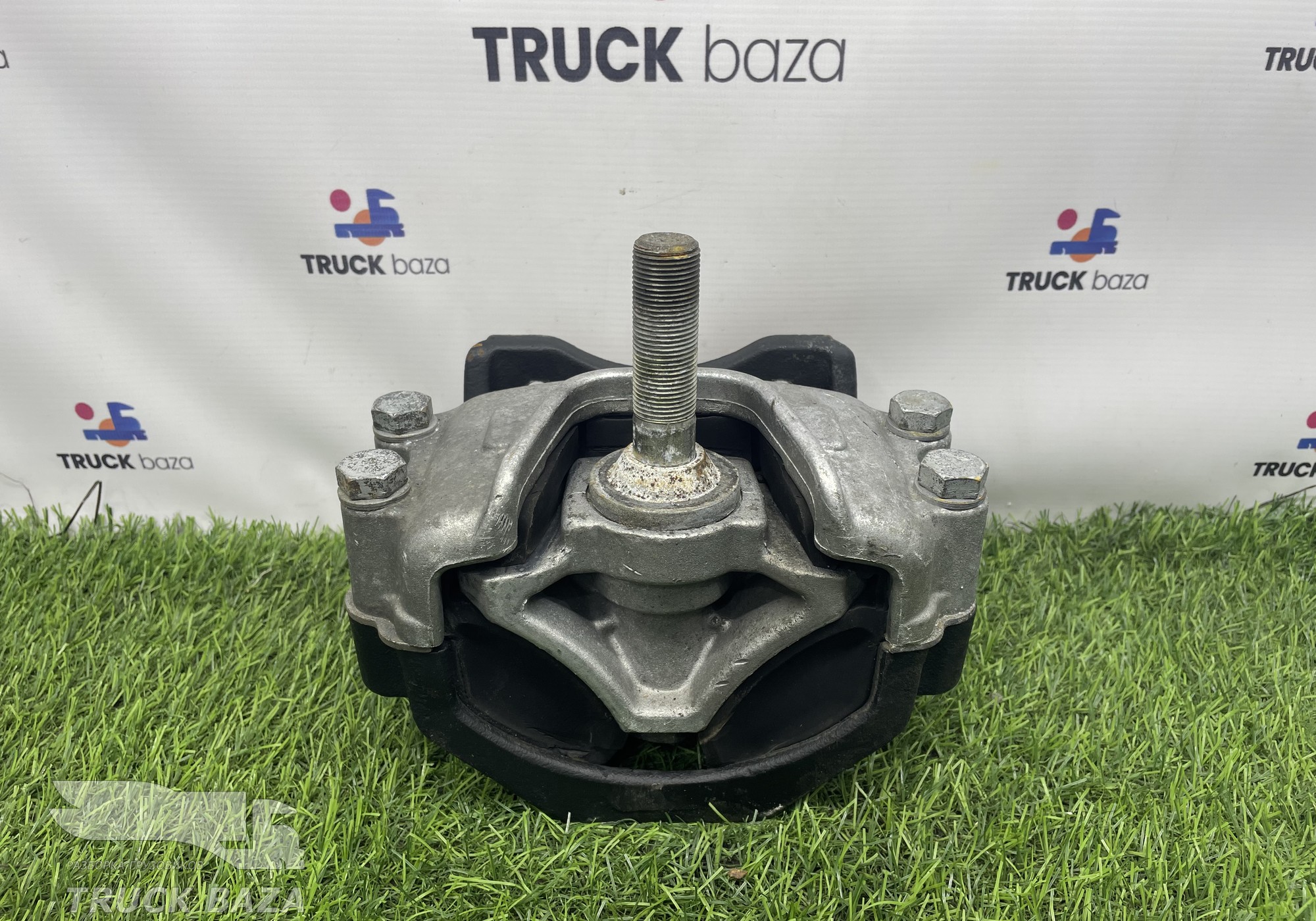 53201001109 Подушка двигателя задняя для КАМАЗ 5490 (с 2013)