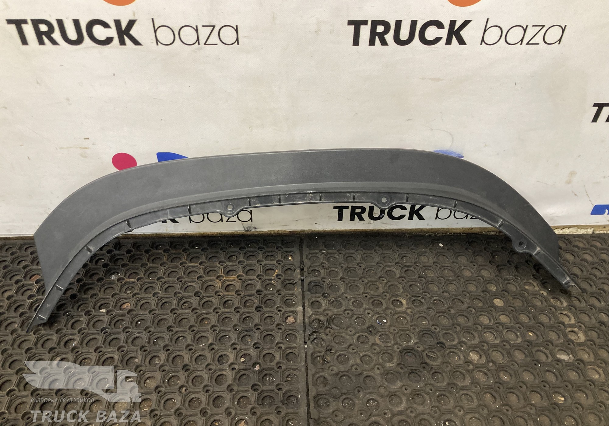 2298022 Уплотнение брызговика для Scania 6-series R (с 2016)