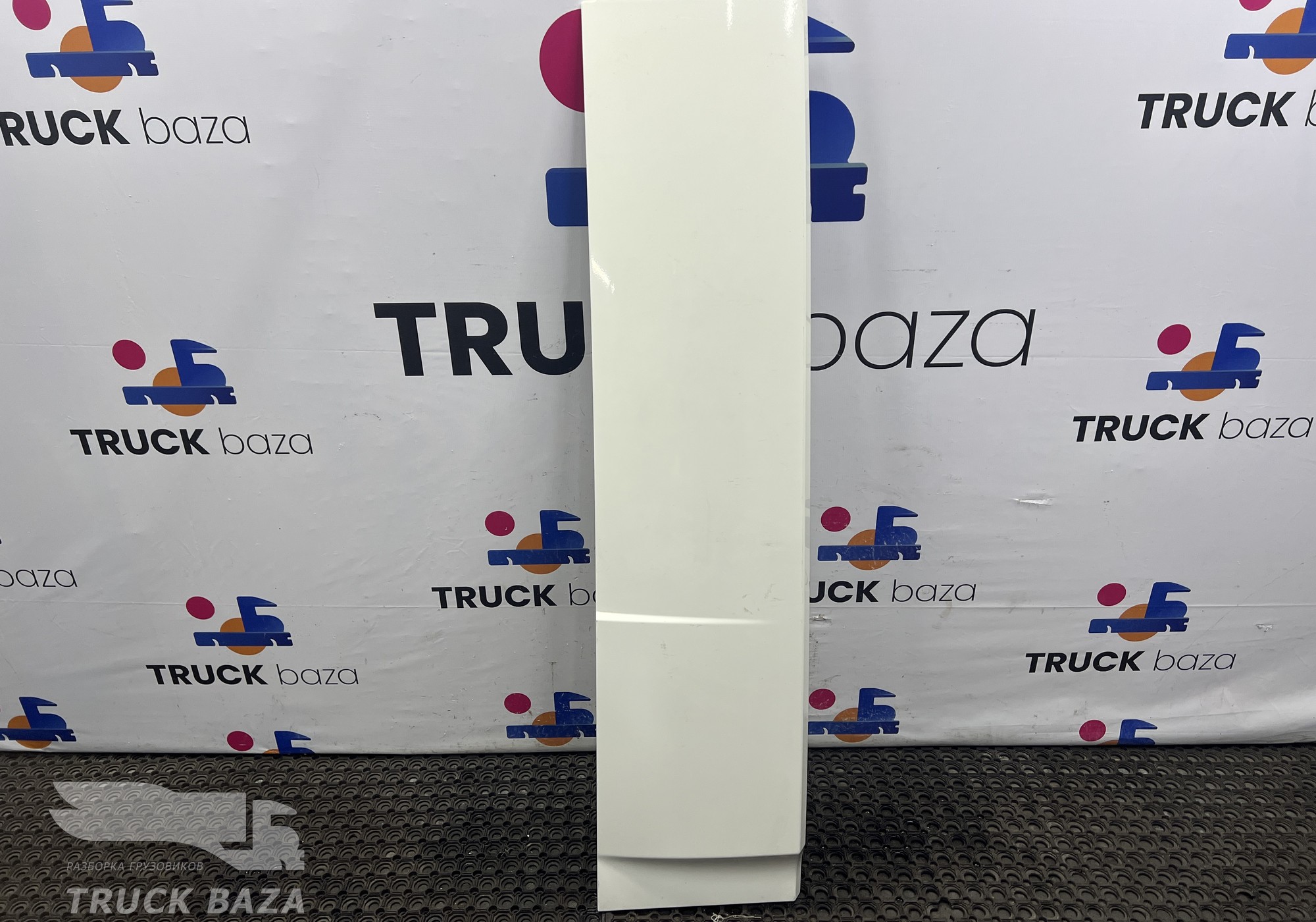 1836000 Спойлер кабины боковой левый для Daf XF106 (с 2012)