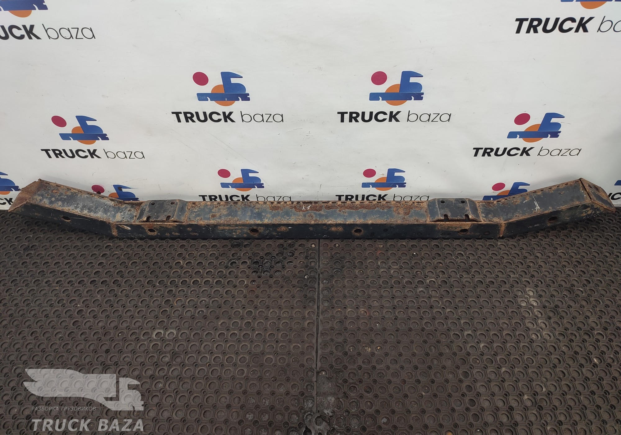 54902809010 Усилитель переднего бампера для КАМАЗ 5490 (с 2013)