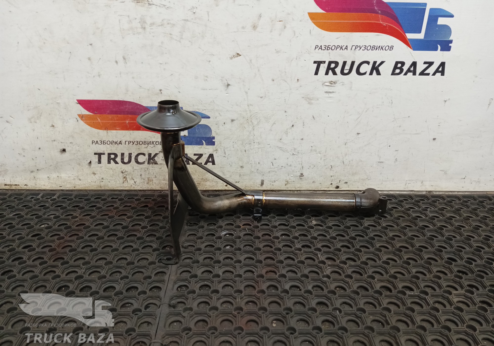 504021761 Маслозаборник для Iveco Stralis II Hi-Way (с 2012)