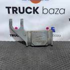 WG9925522137 Кронштейн правой передней рессоры для Sinotruk Sitrak C7H
