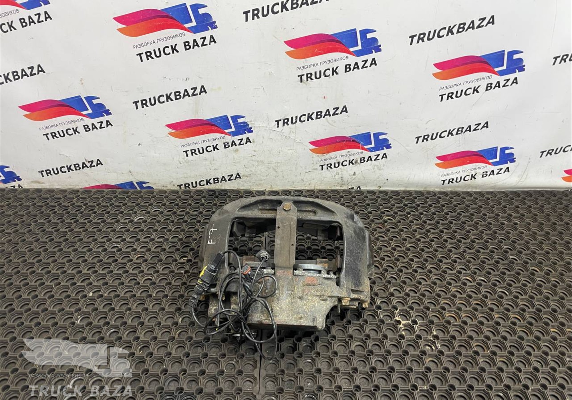 GC462B119BD Суппорт задний левый / передний правый для Ford F-MAX (с 2018)