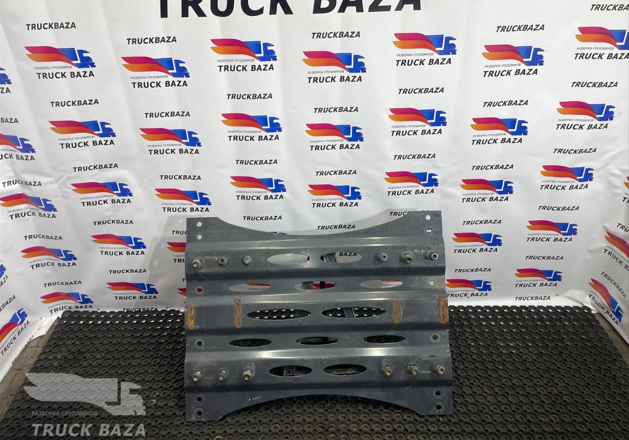 2245137 Плита под седло 70х100х30 для Daf XF106 (с 2012)