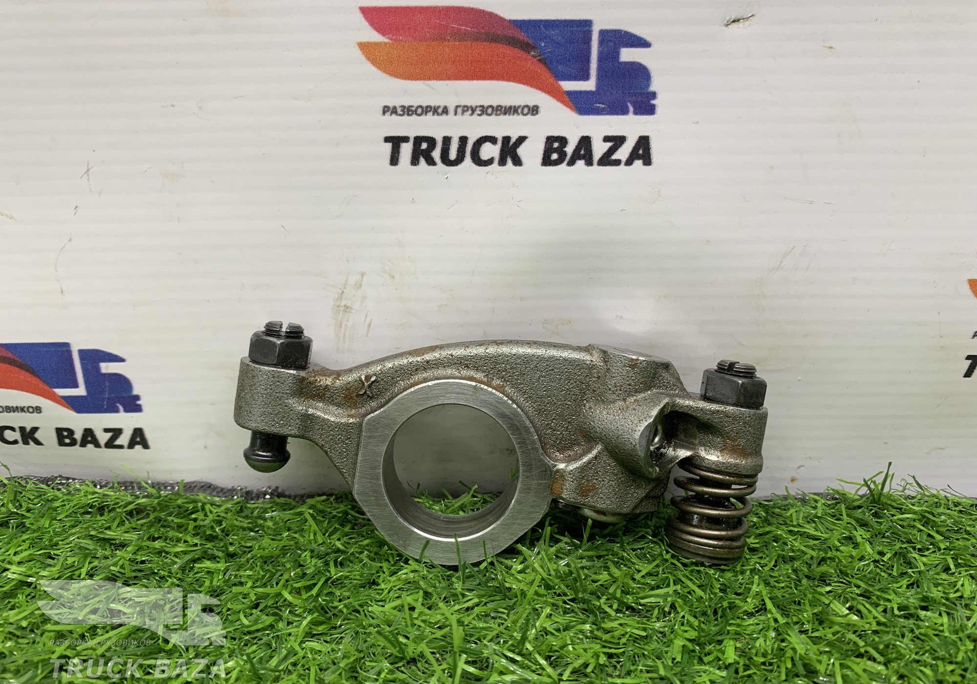 1003189325 Рокер выпускного клапана коромысел для Shacman X3000 (с 2014)