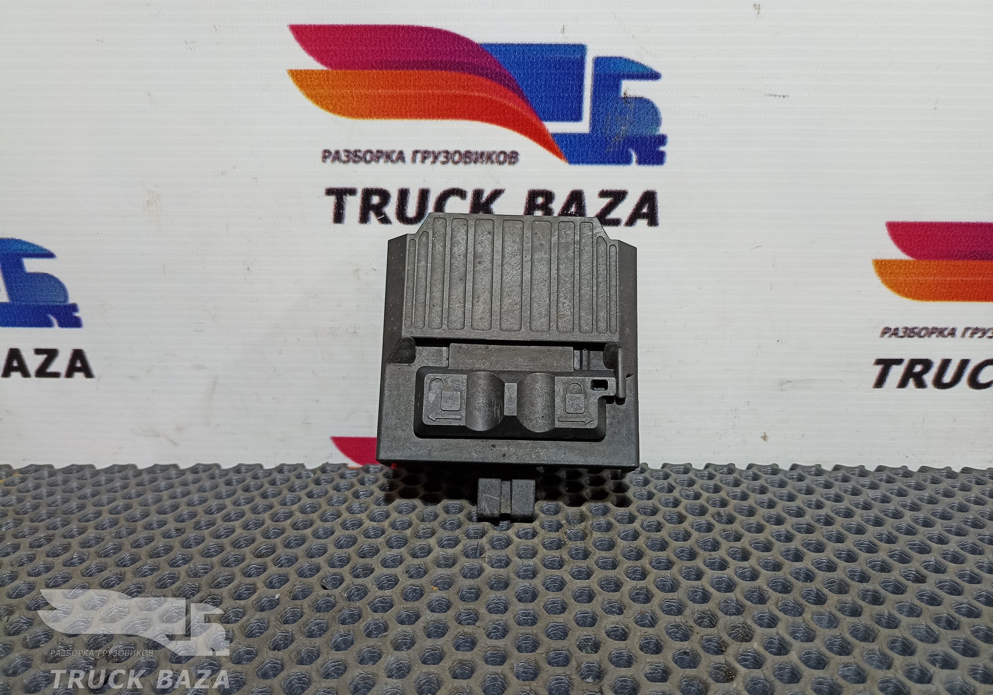 81521066070 Крышка модулятора EBS для Renault Magnum III E-tech (с 2001 по 2005)