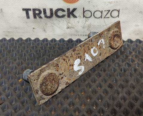 1802172 Кронштейн траверсы передней для Scania 5-series