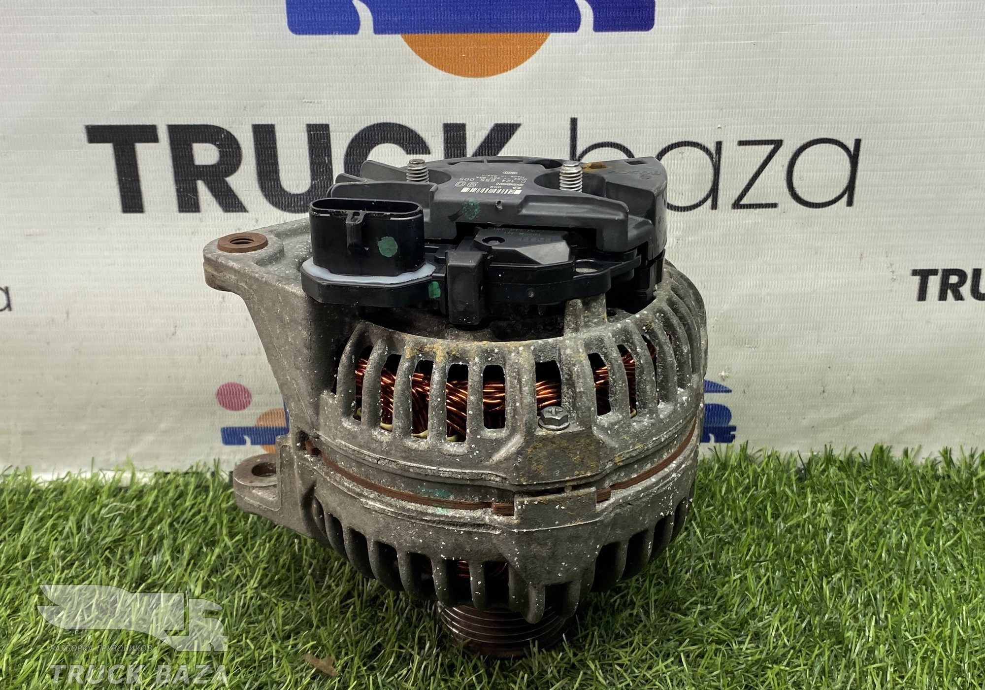 504028095 Генератор 28V 90A